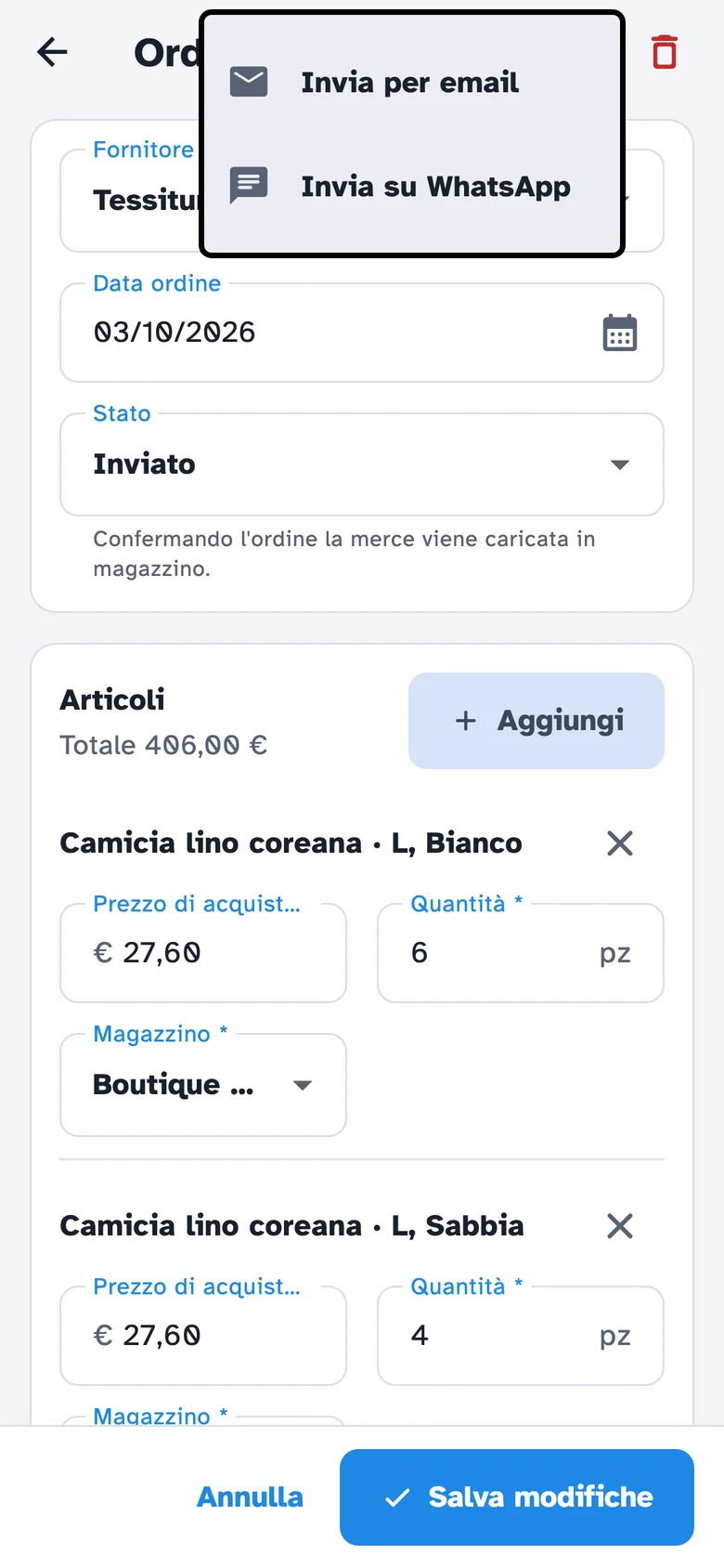 Ordine a un fornitore con il menu aperto: Invia per email, Invia su WhatsApp.